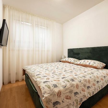 Nivi Apartment Spalato Esterno foto